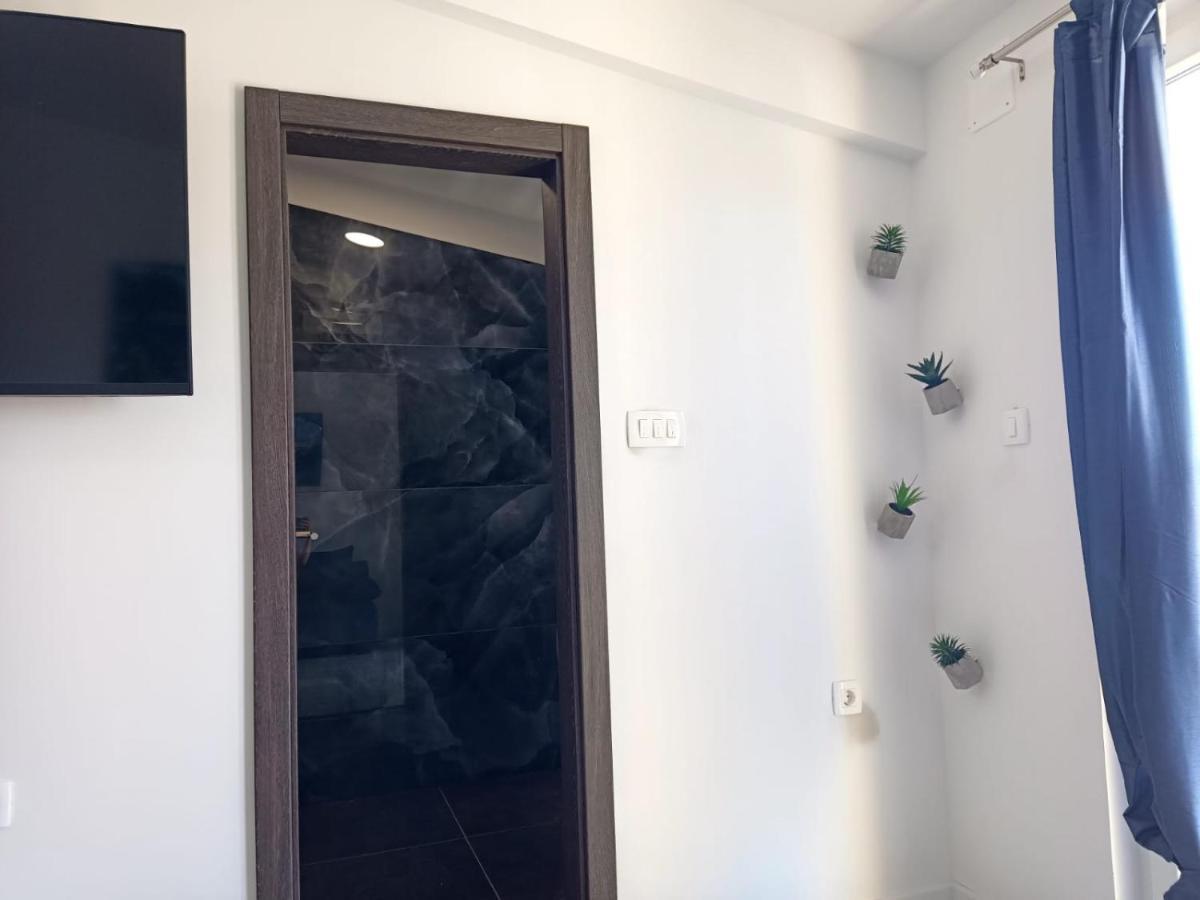 Apartman Lux マカルスカ エクステリア 写真